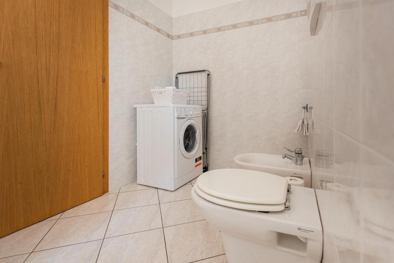 Residenza Ester Ρίβα ντελ Γκάρντα Εξωτερικό φωτογραφία