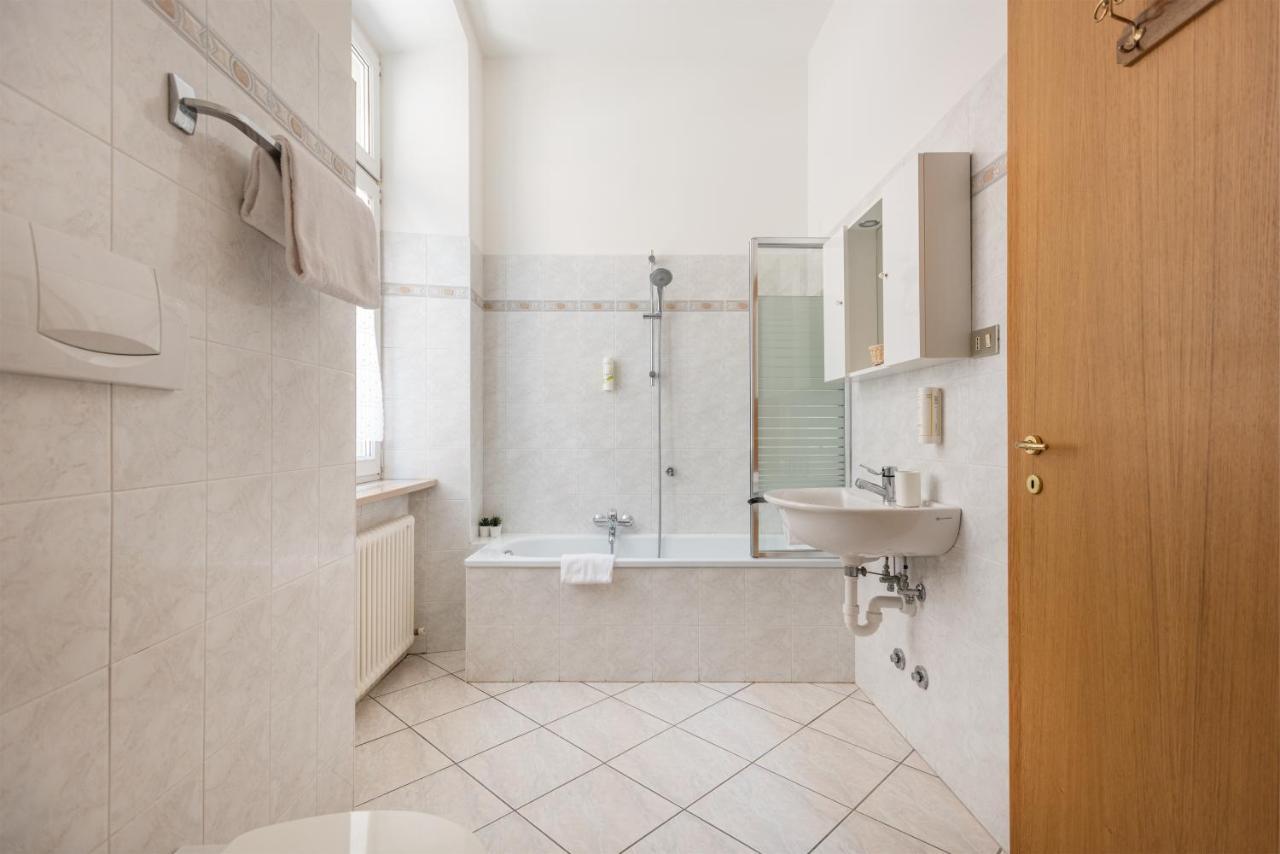 Residenza Ester Ρίβα ντελ Γκάρντα Εξωτερικό φωτογραφία